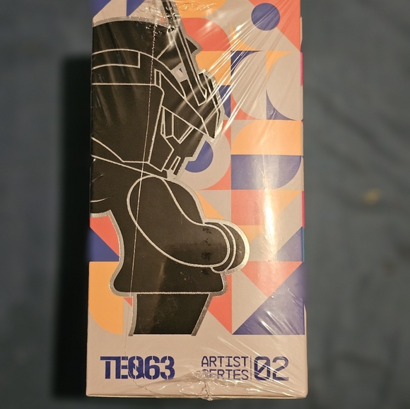 NYCC Teq63 Figure - Picture 5 of 6